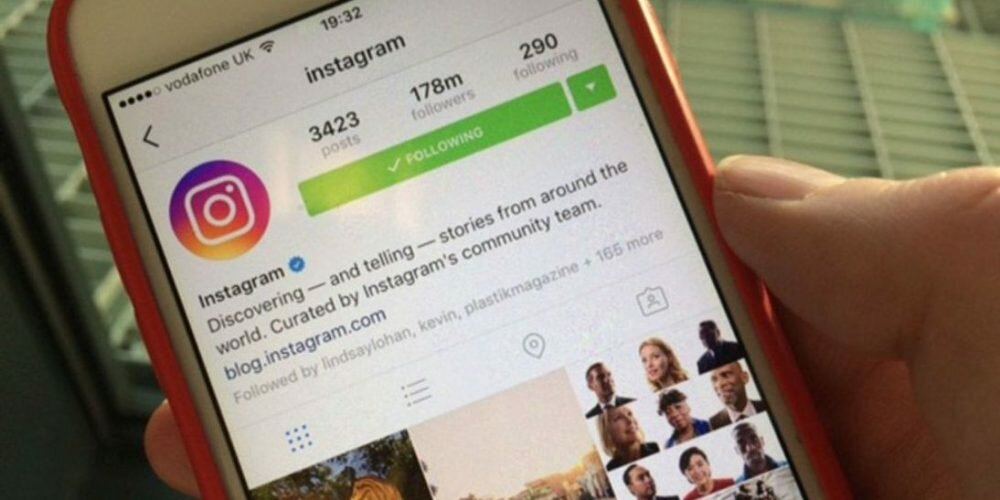 How to Send a Message on Instagram, Request Wall and All
