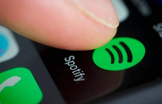 How To Change Playlist Picture on Spotify